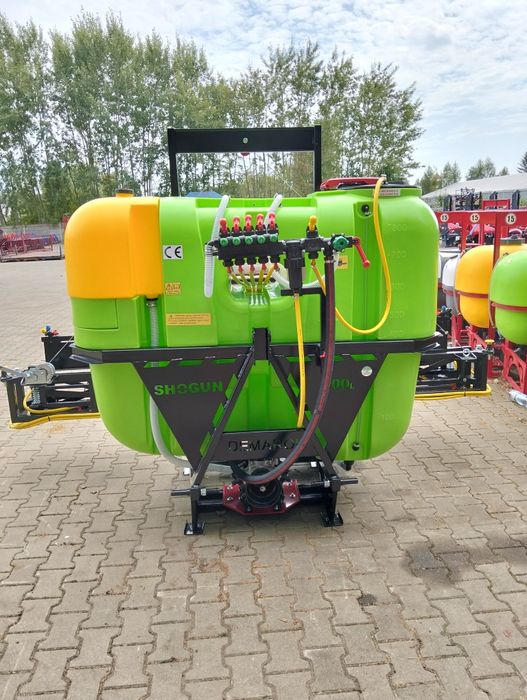 SHOGUN opryskiwacz 800 l