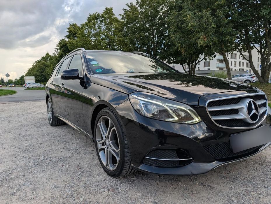 Mercedes-Benz Klasa E Mercedes e250 7G - piękny, zadbany, chowany hak, koła zimowe w cenie