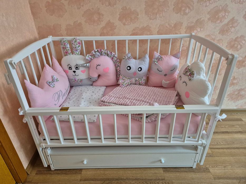 Дитяче ліжечко маятник, матрац та бортики