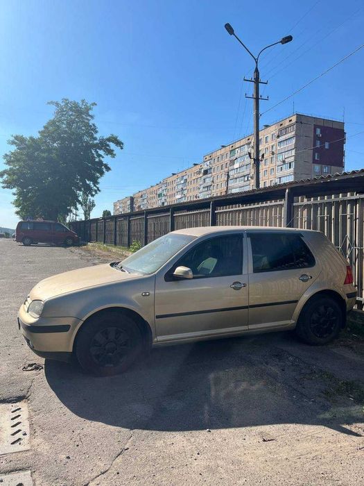 Volkswagen Golf 2003 IV покоління 1,6 MPI