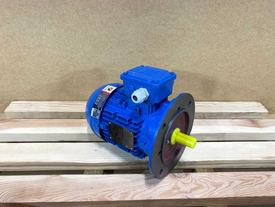 silnik elektryczny 0,55kW 1415obr. 3fazowy WEG