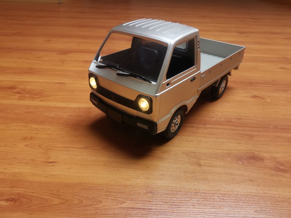Carro Carrinha RC caixa aberta Pickup Suzuki Carry WPL D12 RTR 1:10