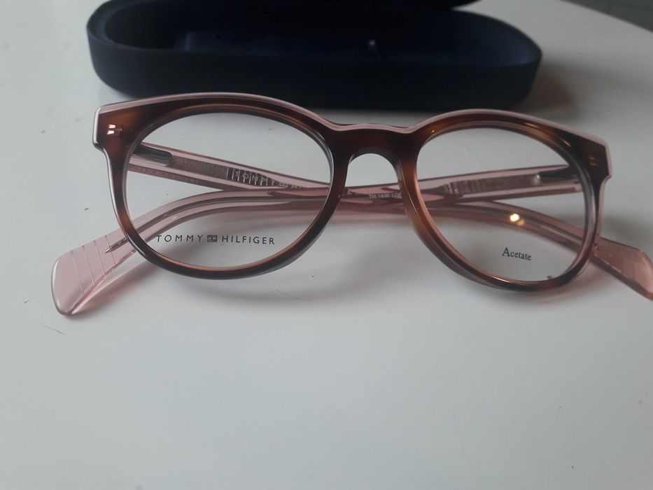 Oprawki okularów Tommy Hilfiger