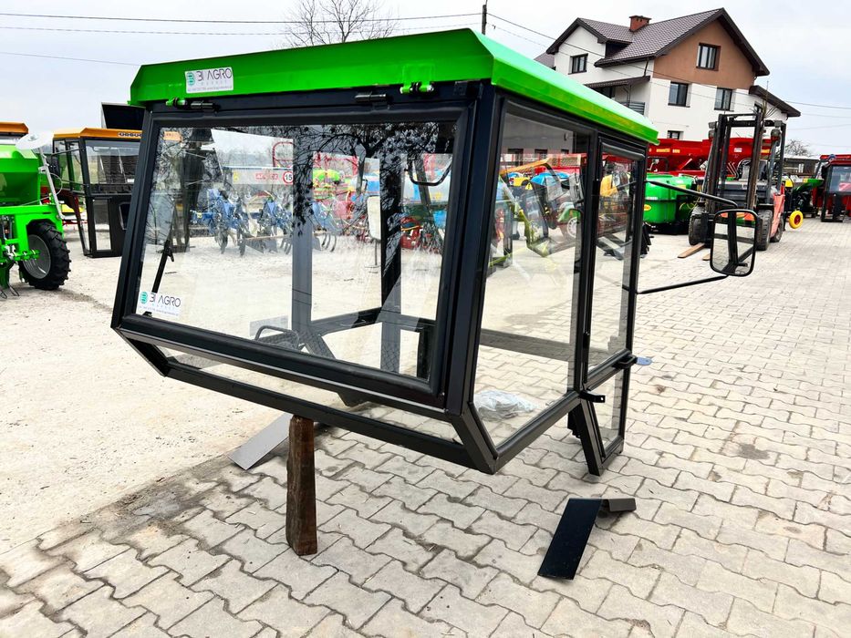 Kabina ciągnikowa Ursus C330 C360 MF235 T25 T-25 RUSKI siłowniki -RATY