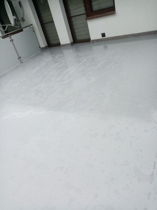Posadzki żywiczne tarasy balkony  garaże schody  naprawy dachów