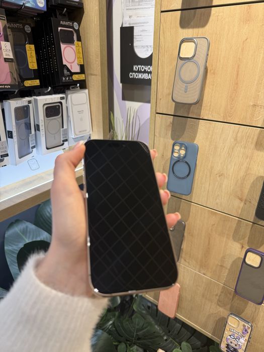 iPhone 16 Pro 256GB Desert