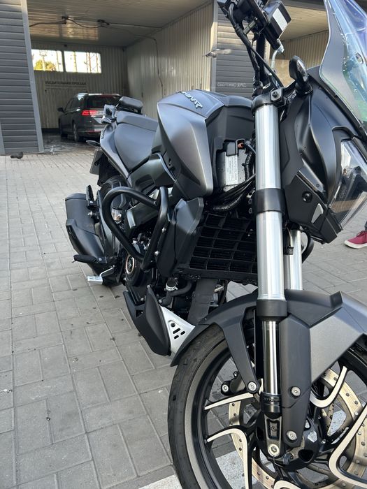 Bajaj Dominar 400 UG 2024