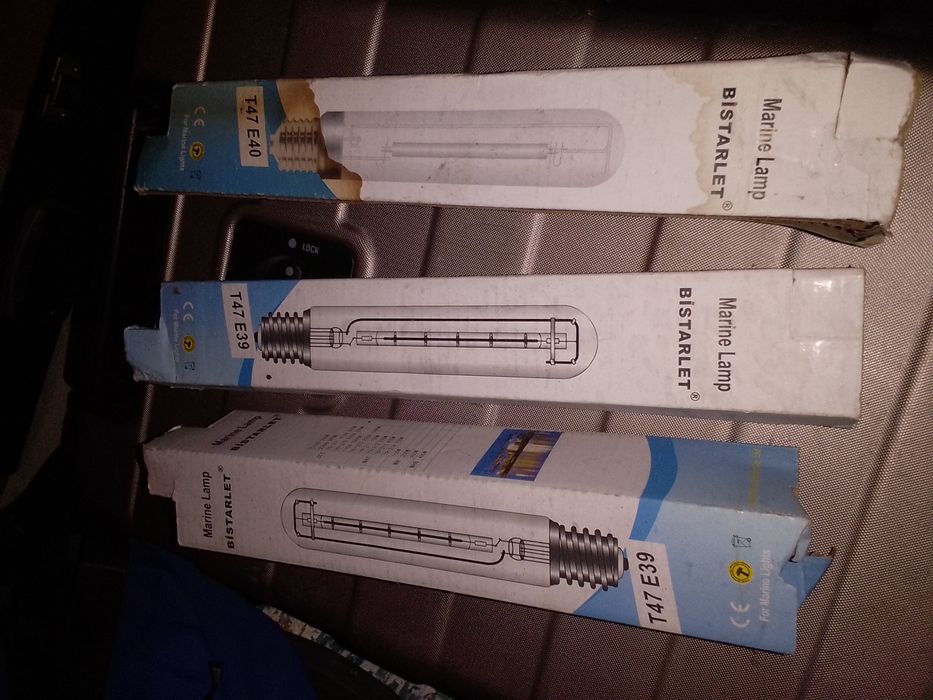 Lâmpadas para estufas ou chocadeiras