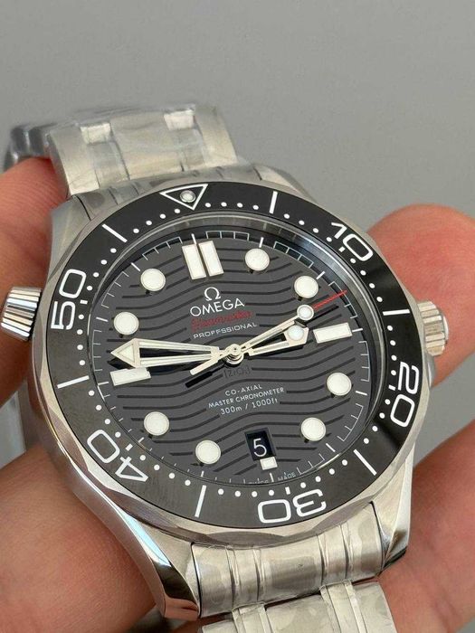 чоловічий наручний годинник Omega Seamaster Diver 300m black