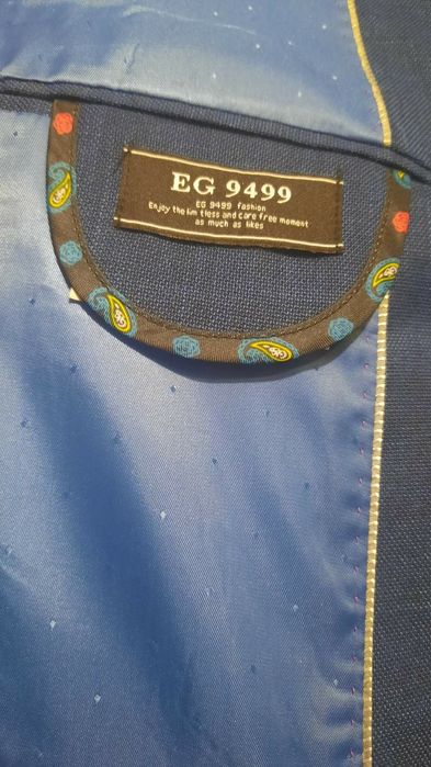 Продам мужской костюм.