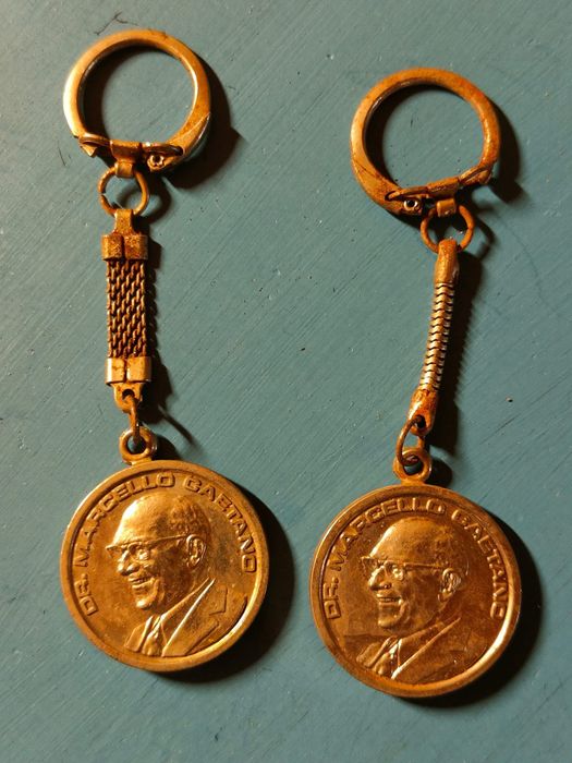 2 Porta-chaves Dr. Marcelo e Dr. Salazar