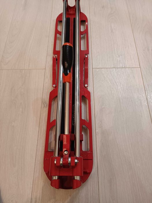 Плиткорез 60 см в кейсі Haisser 64039