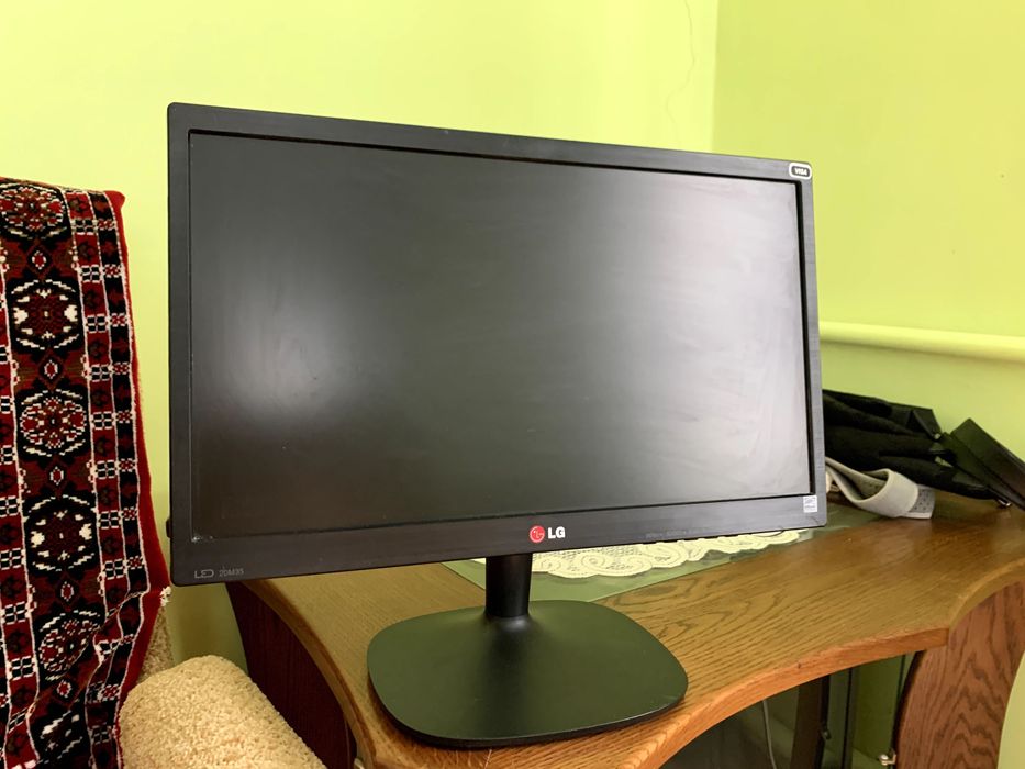 Монітор LG 20M35ASA