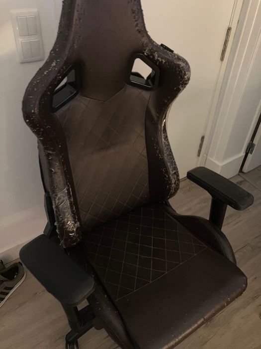 Gaming chair- Campolide