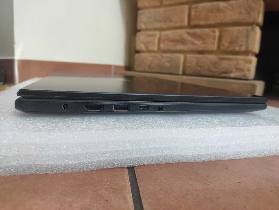 Asus 15,6"/ Komplet / Nowy gwar. producenta / Windows 11