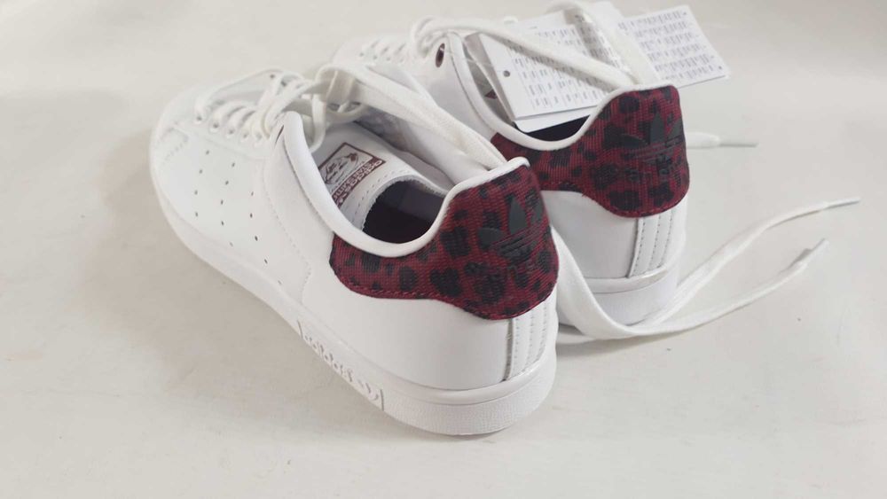 Buty sportowe adidas stan smith   EE4896 r. 39 1/3