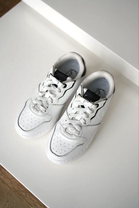 Снікерси Karl Kani білі шкіряні