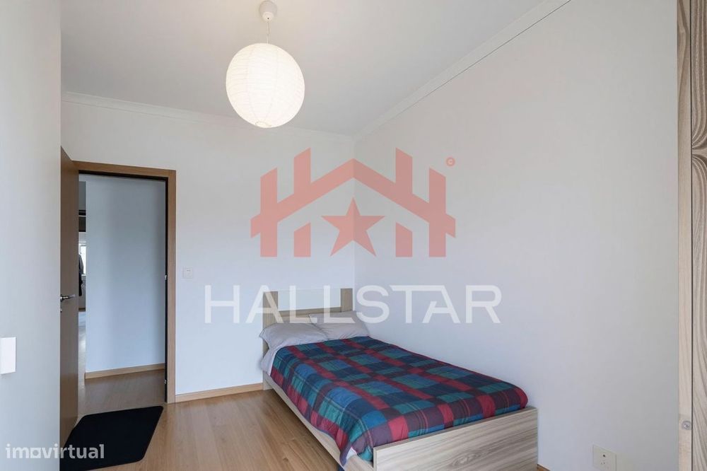 Apartamento T4 / Investimento / Cruz d’Areia