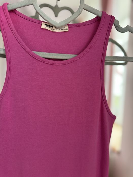Платье по фигуре Pull&Bear розовое миди