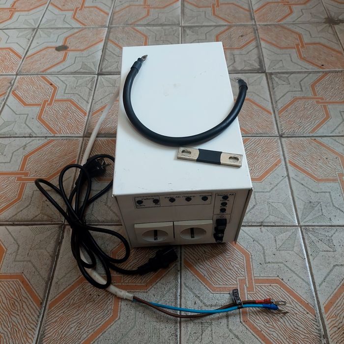 Продам ИБП SinPro 1000-S310