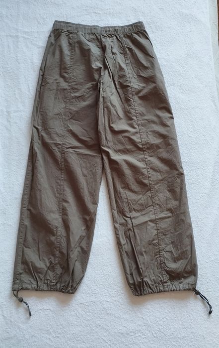 ZARA beżowe joggery S (oversize)  styl i komfort w jednym