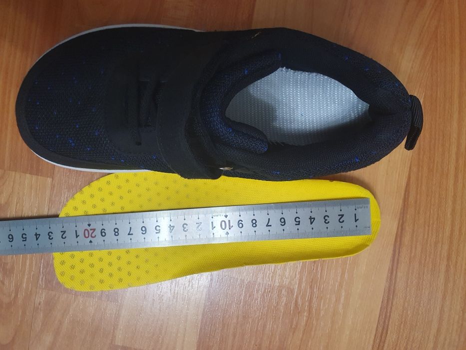 Кросівки 36 для хлопчика на широку ступню  barefoot