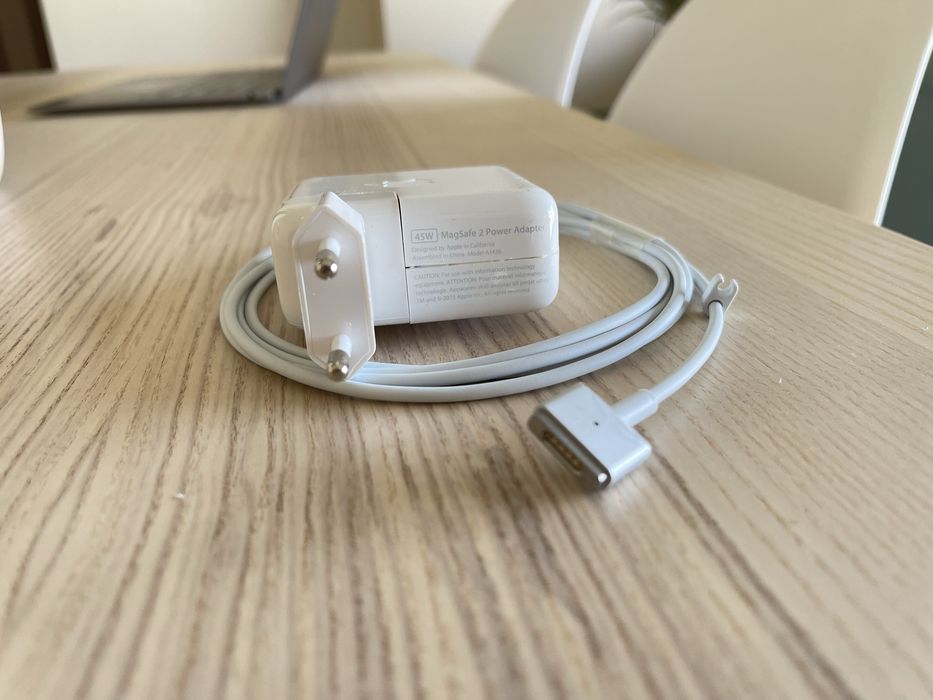 Original MacBook MagSafe 1, 2, 3, and USB-C Chargers63824731569281121