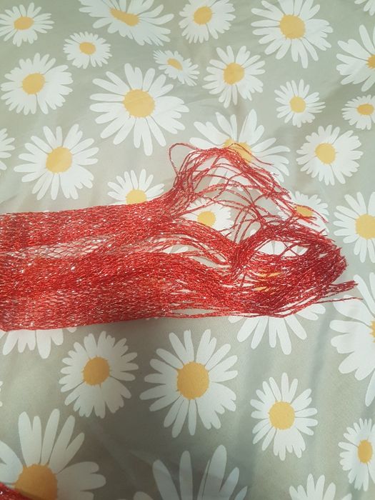 Szal ze srebrną nitką