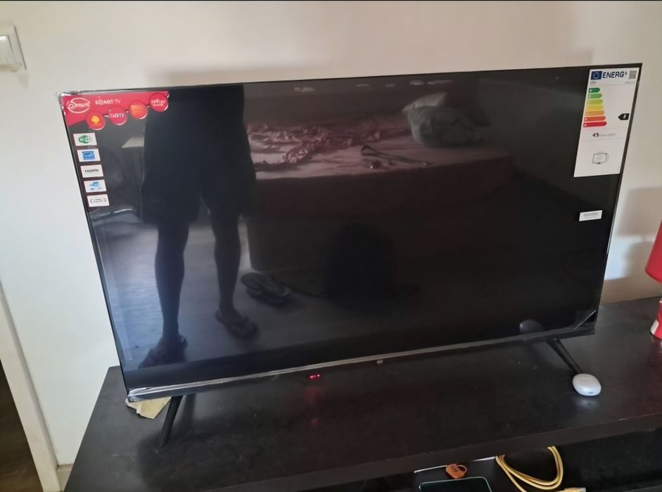 Televisão smart tv em bom estado