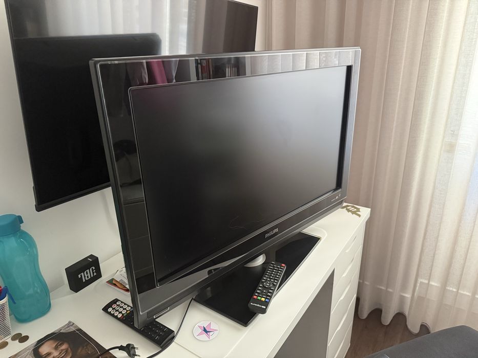 TV modelo Philips 32PFL7562D/10
