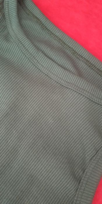 Майка летняя в рубчик бутылочного цвета