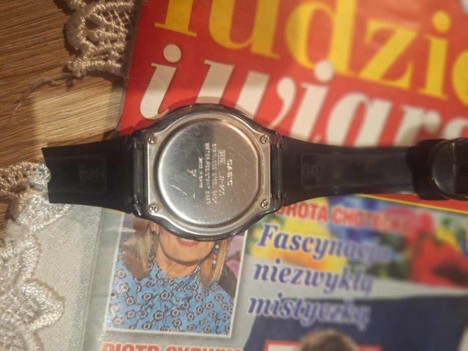 Zegarek Casio LW-200