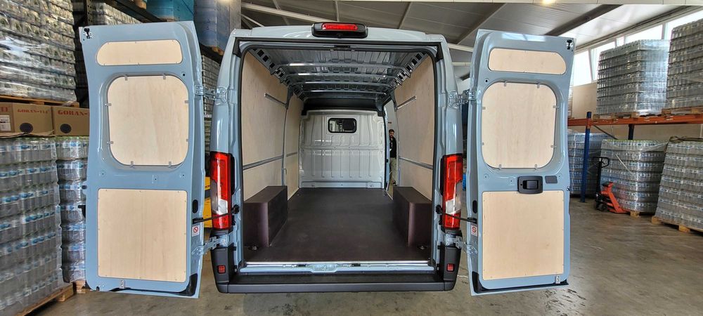 Zabudowa paki/busa Citroen Jumper/Fiat Ducato/Peugeot Boxer L2 sklejka