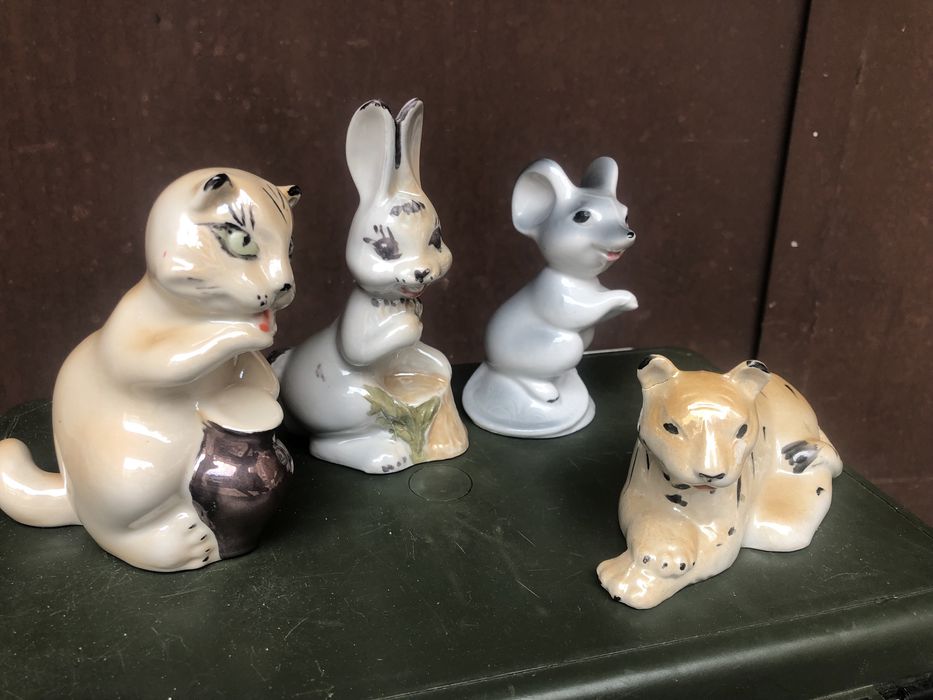 Фігурки  (Тернопільський фарфоровий завод)