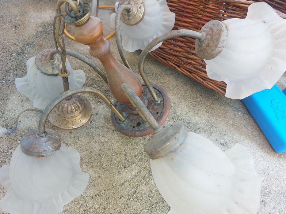 Lustre Vintage de Teto (5 Braços) – Ideal para Restauro