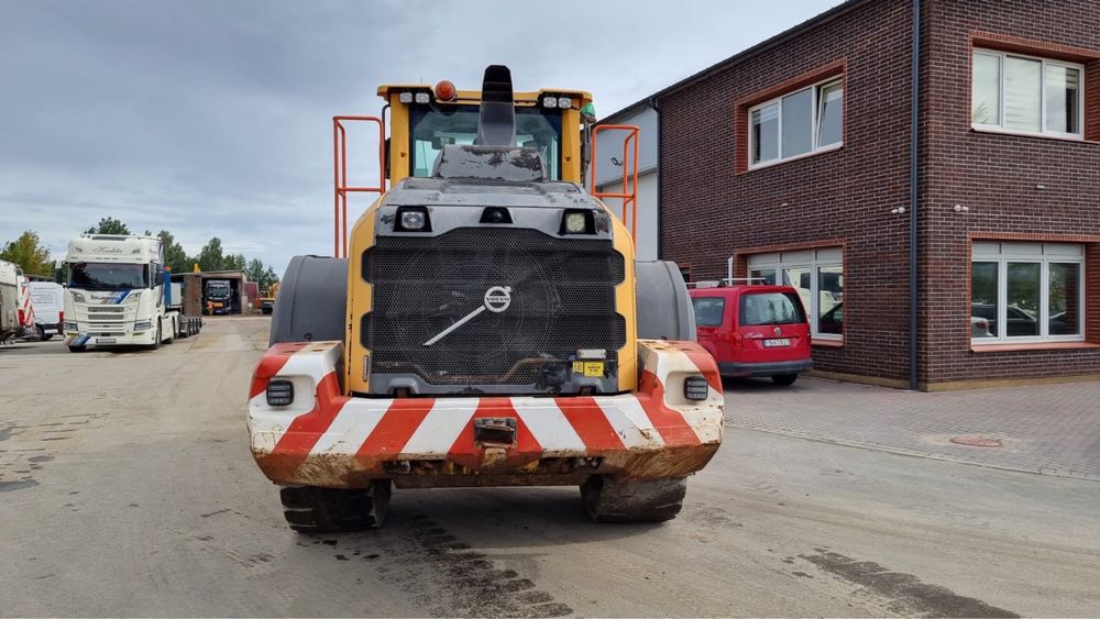 Продам погрузчик Volvo L 110 H , 2020 г