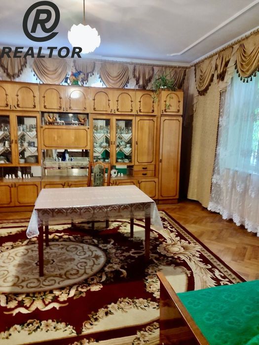 Продається будинок. Біла