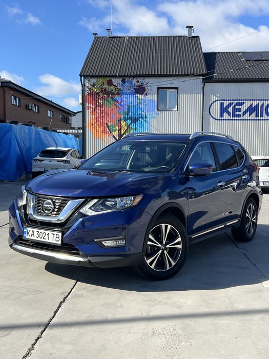 Nissan Rogue SL 2017 рік