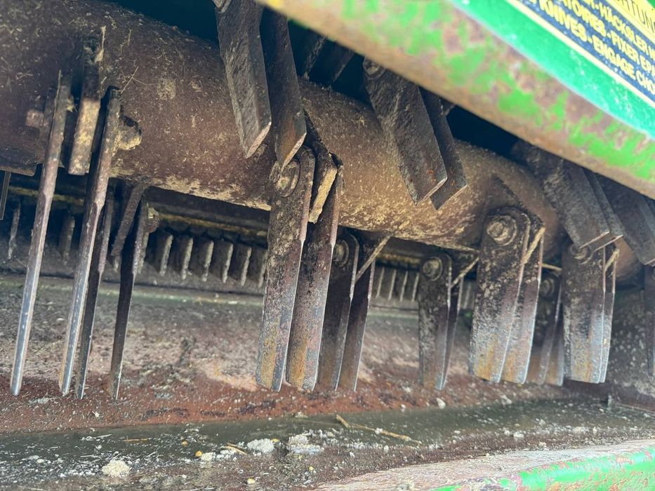 Комбайн свіжопригнаний John Deere 1052