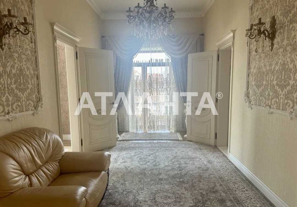 Эксклюзивный дом в элитном районе вблизи моря!