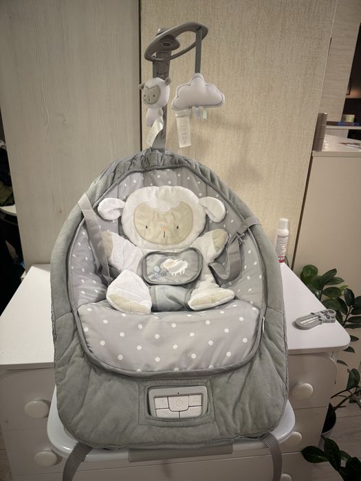 Крісло-шезлонг Ingenuity Cuddle Lamb 2в1 від 0 до 18 кг