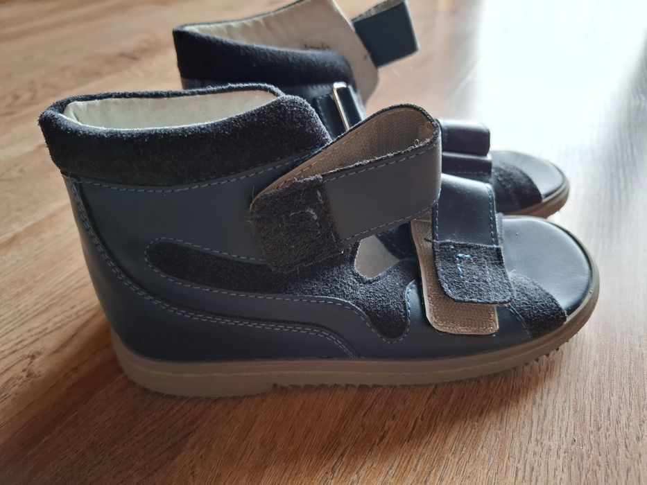 Buty ortopedyczne roz. 32 Nowe