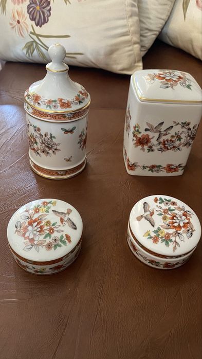 Comjunto de Porcelana Vista Alegre - Magnolia