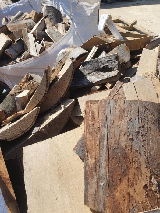 Drewno opałowe bulkominkowe  bukowe