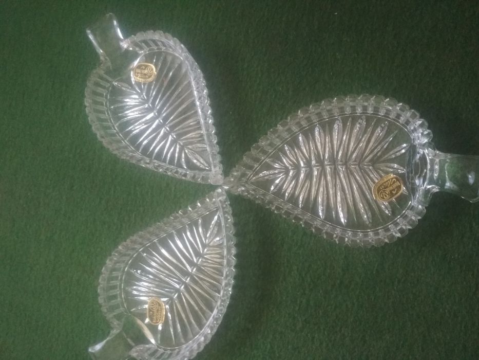 Хрустальные листья