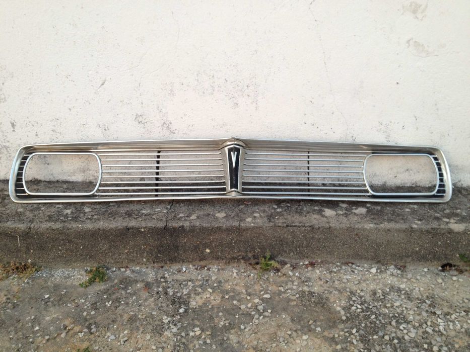 Grelha Vauxhall Viva