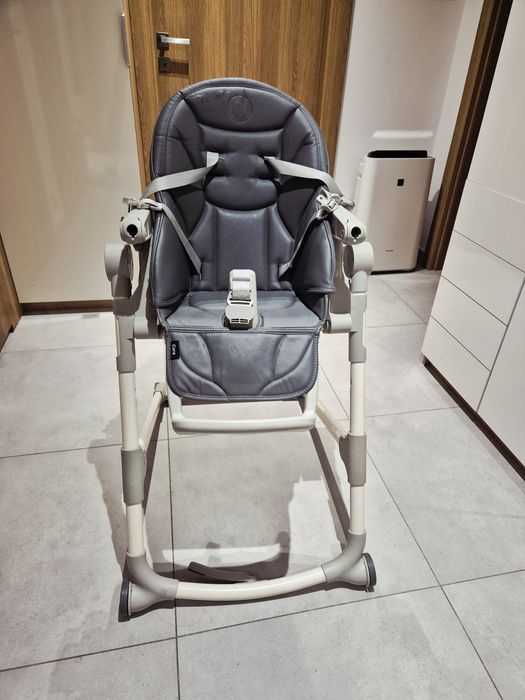 Krzeselko do karmienia lionelo cora