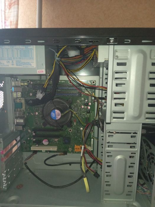 Комп'ютер настільний