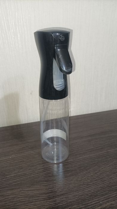 Розпилювач для олії води рідини пульверизатор для кухні хімії розпилювач перукарський 320мл