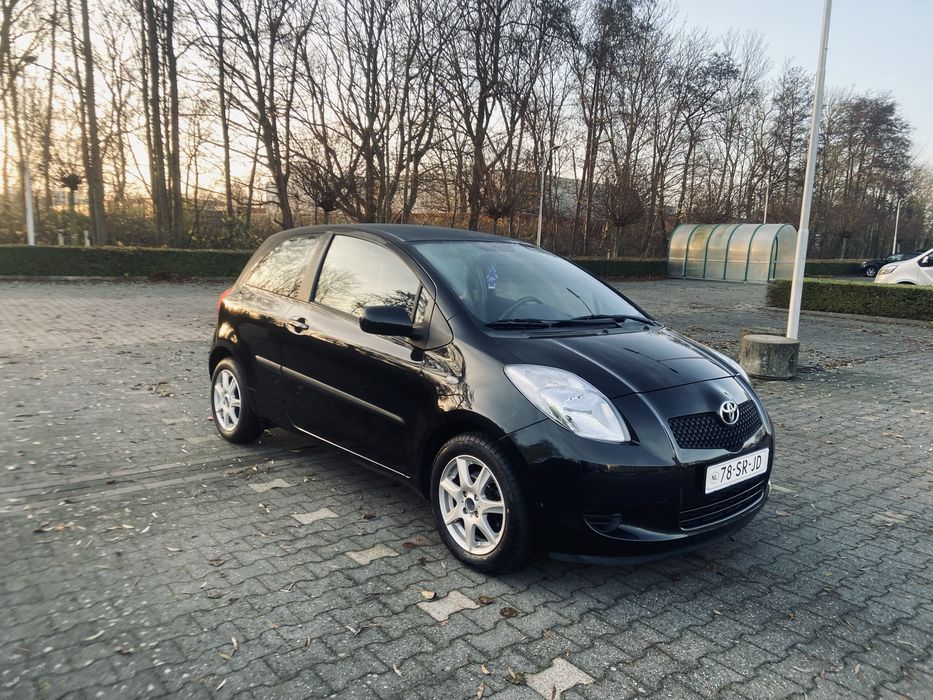 Toyota Yaris 1.3 VVT-i | 2006 | 214 000 km | Prywatnie